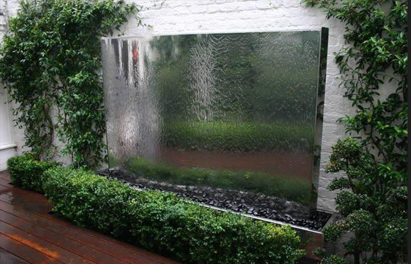 室外庭院造景玻璃水幕墙